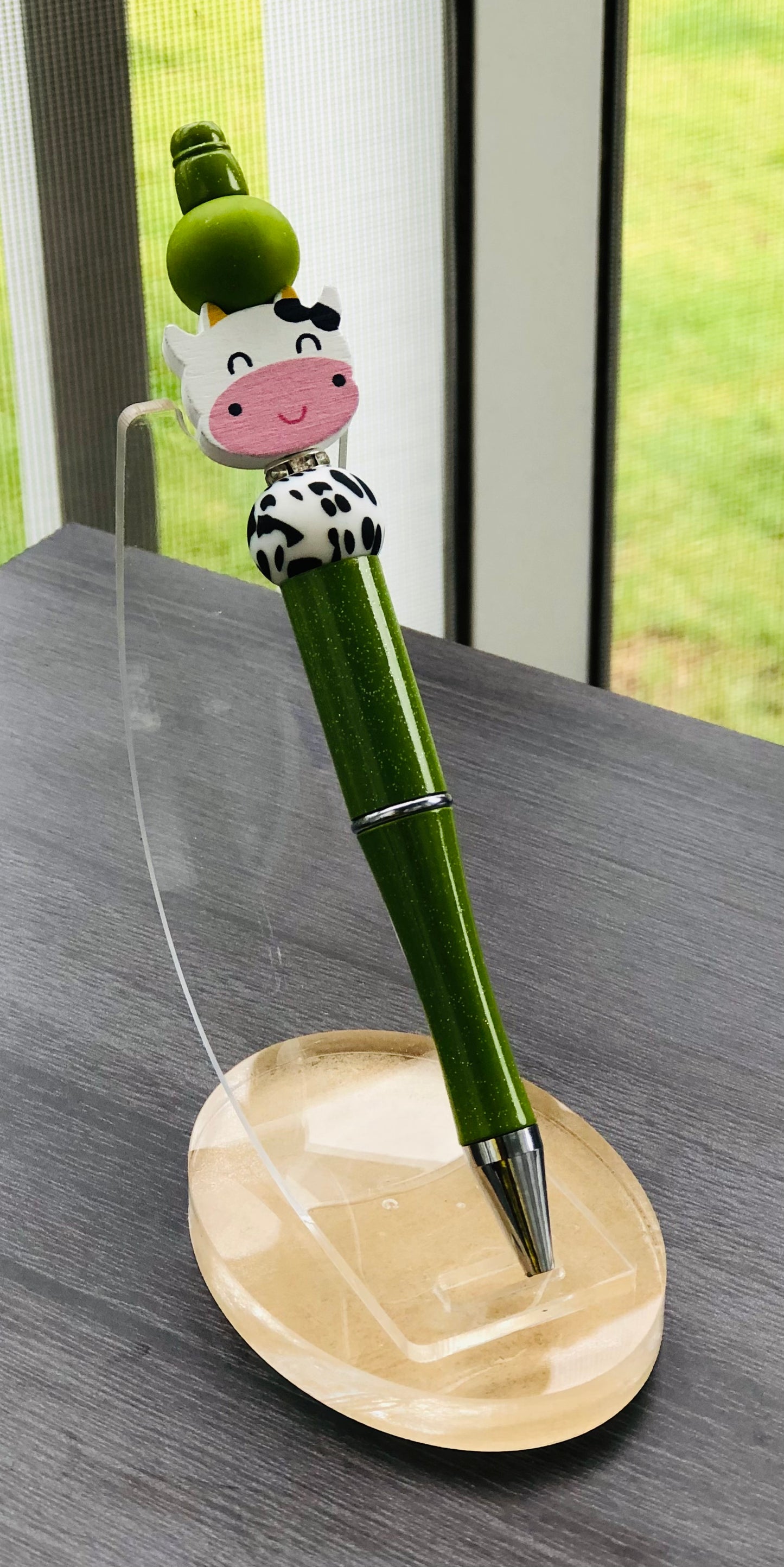 Cow Bead Pen1